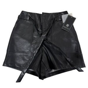 NWT Black Faux Leather High-Wait Belted Shorts – Bagatelle Collection, Size M